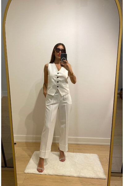 Women's Linen White Vest Pants 2 Piece Set - 8