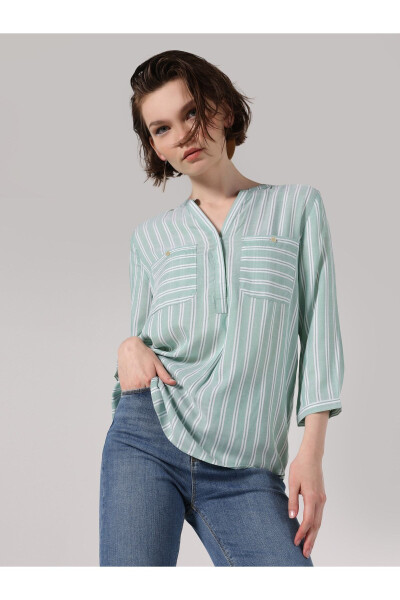 Women's Long Sleeve Striped Pocket Blouse (Regular Fit) - 1