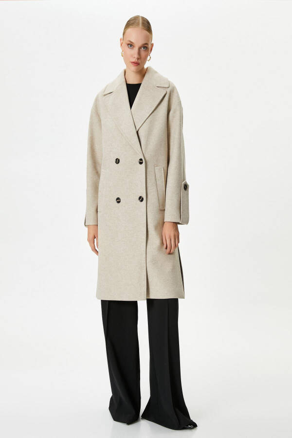 Women's mink coat. - 3