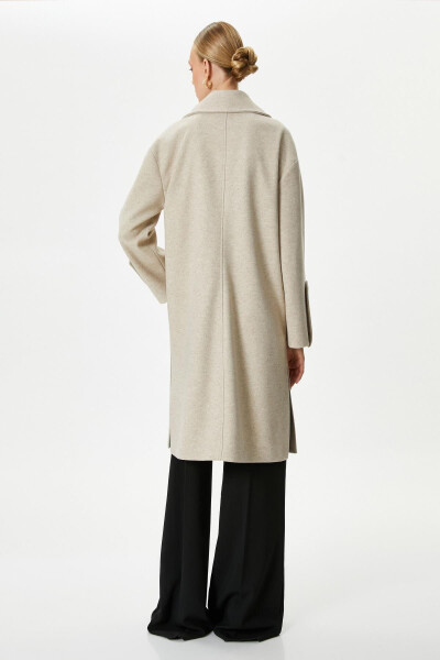 Women's mink coat. - 4