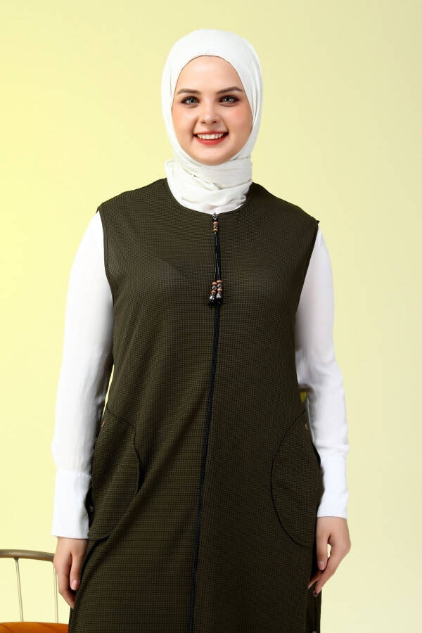 Women's Modest Clothing Long Summer Pocket Zippered Vest Khaki - 16