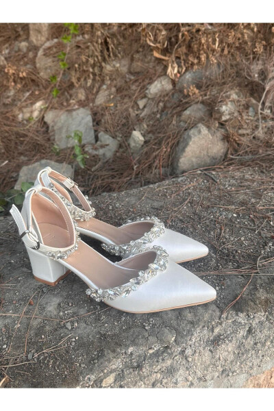 Women's Mother-of-Pearl Broken White Comfortable 5 cm Thick Heeled Stone-Embellished Evening Bridal Party Prom Shoes - 1