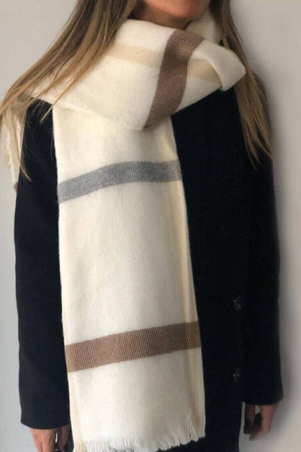 Women's Plaid Pattern Cream Scarf - 11