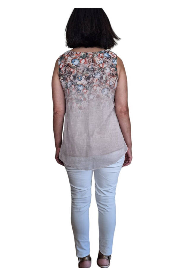 Women's Printed Sleeveless Blouse - 3