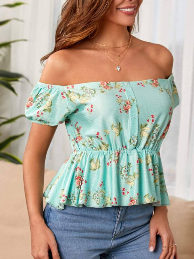 Women's short-sleeved Madonna collar blouse with floral pattern, button detail, frill and premium fabric. - 2