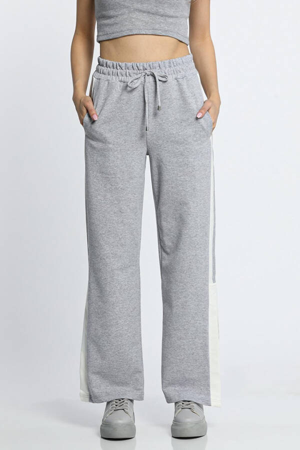 Women's Side Stripe Cuffed Sweatpants - 1