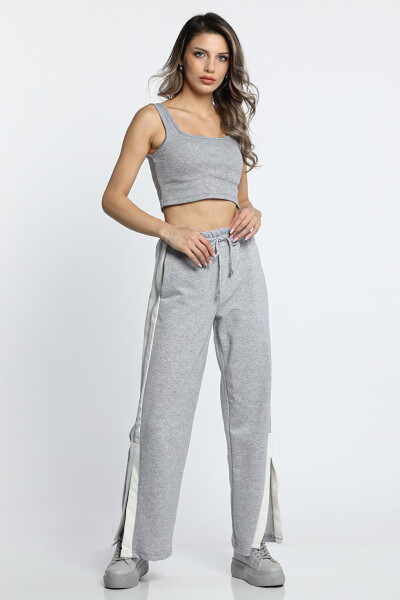 Women's Side Stripe Cuffed Sweatpants - 4