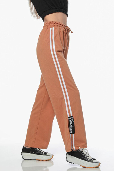 Women's Side Stripe Slit Detail Elastic Waist Tracksuit Bottoms - 1