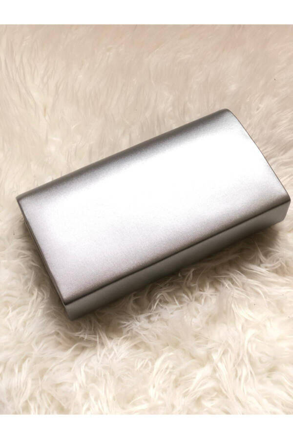 Women's Silver Portfolio Bag - 3