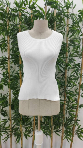 Women's Sleeveless Back Cross Detail Knit Blouse - 4