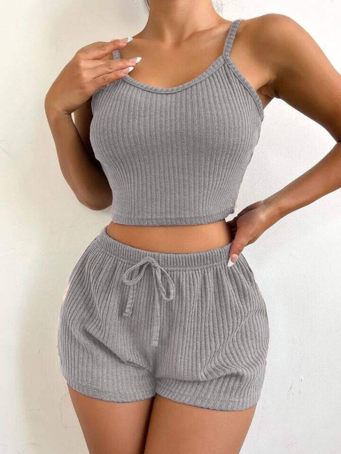 Women's sleeveless spaghetti strap V-neck crop top and thick ribbed knit two-piece set - 1