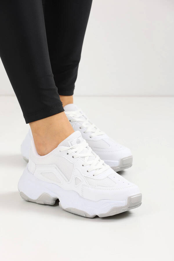 Women's Sneaker 0141 - 1