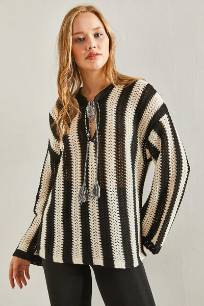 Women's Striped Front Tie Lace Knit Sweater - 9