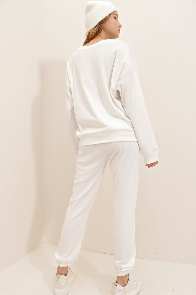 Women's White Crew Neck Elastic Waist and Cuff Two-Thread Basic Tracksuit ALC-507-669-001 - 6