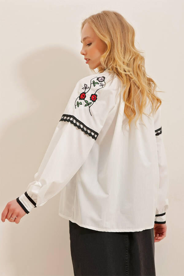 Women's White Embroidered Fringed Woven Blouse ALC-X10194 - 5