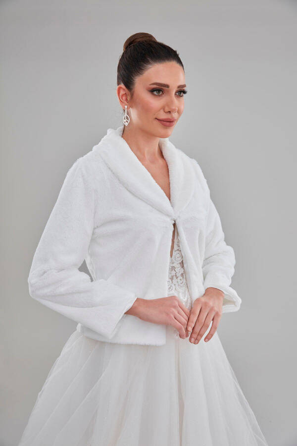 Women's White Long Sleeve Fur Dress Bolero, Bridal Fur Stole, Stole Cape - 2