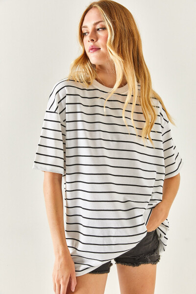 Women's White Striped 2 Yarn Oversized Unisex T-Shirt TSH-19000764 - 5