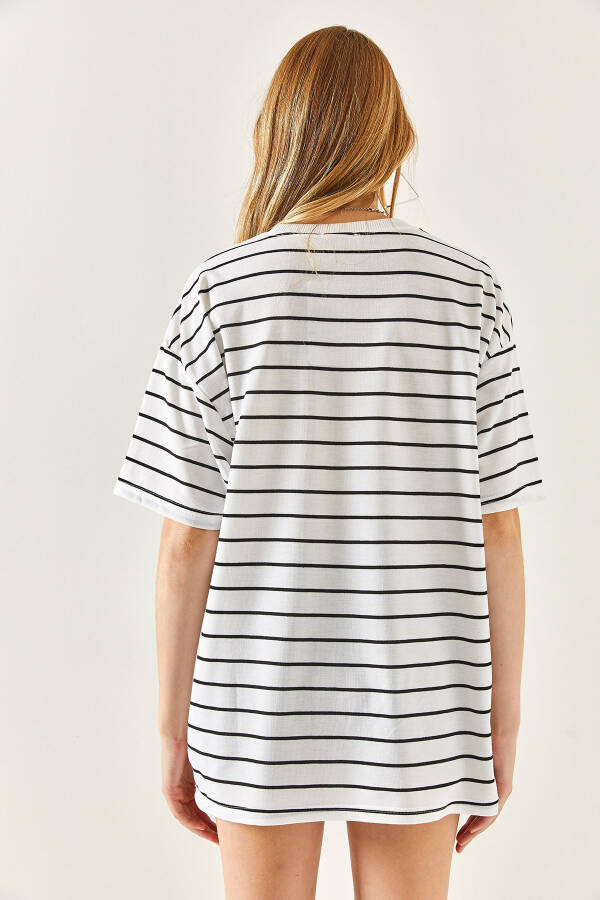 Women's White Striped 2 Yarn Oversized Unisex T-Shirt TSH-19000764 - 6