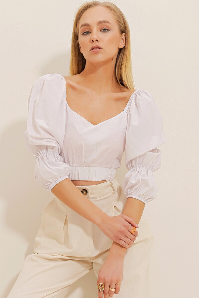 Women's White V-Neck Tie-Waist Poplin Crop Blouse ALC-X10435 - 3