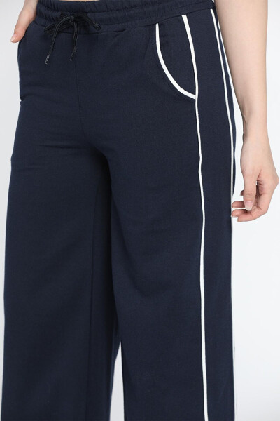 Women's Wide Leg Sweatpants with Elastic Waistband and Drawstring - 4