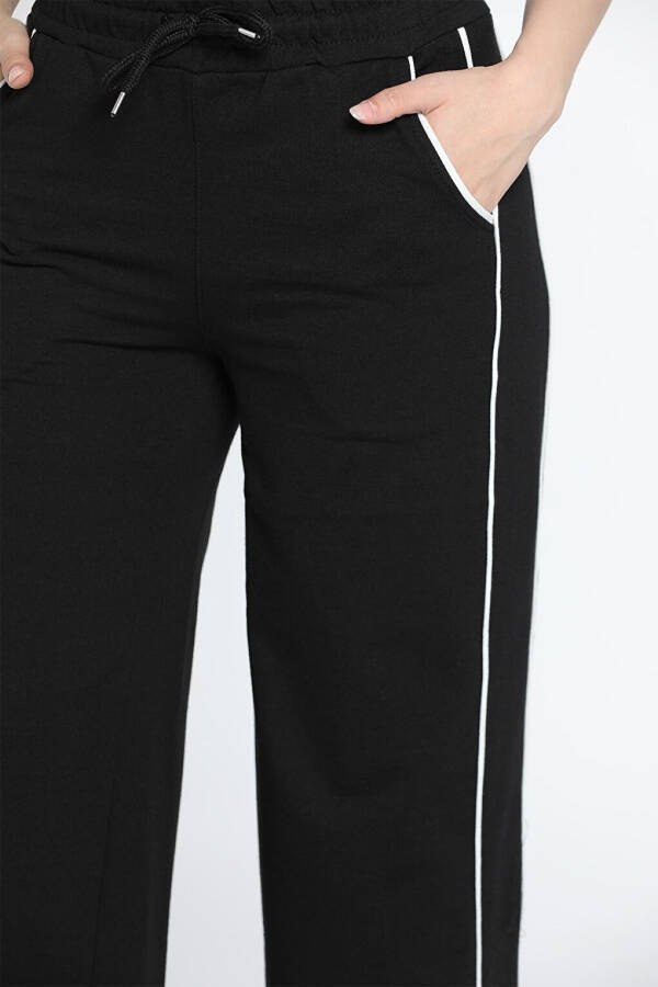 Women's Wide Leg Sweatpants with Elastic Waistband and Stripe - 4