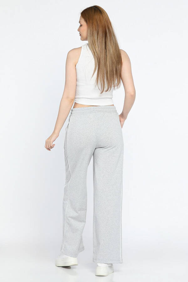 Women's Wide Leg Sweatpants with Elastic Waistband and Stripe - 3