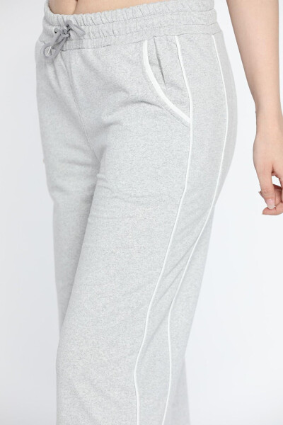 Women's Wide Leg Sweatpants with Elastic Waistband and Stripe - 4