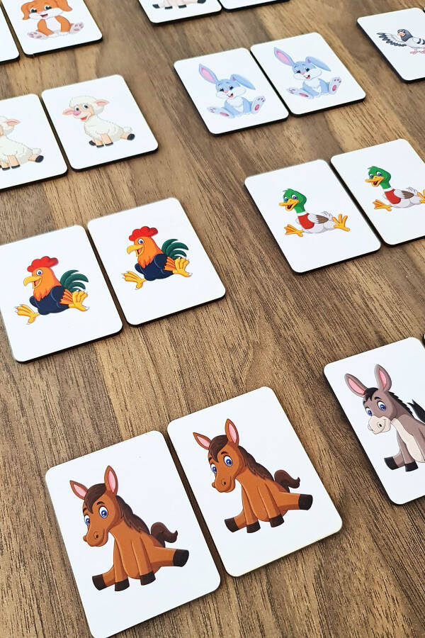 Wooden Cute Farm Animals Intelligence Cards Matching Game Preschool Educational Material - 1