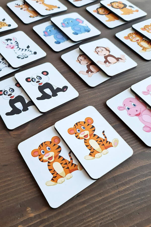 Wooden Intelligence Cards Matching Game Wooden Puzzle Toy Cute Forest Animals - 2