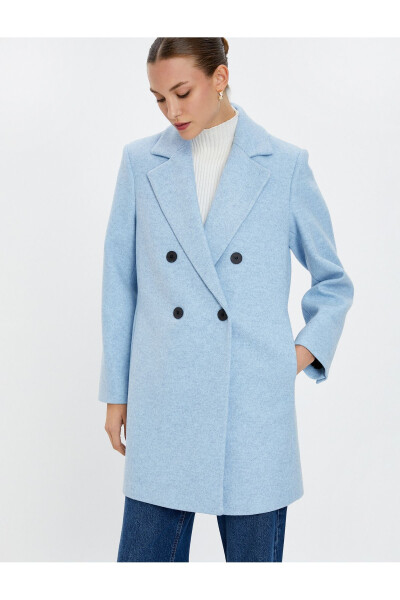 Wool coat, double-breasted closure, buttoned pockets - 7