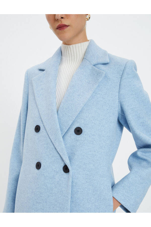 Wool coat, double-breasted closure, buttoned pockets - 5